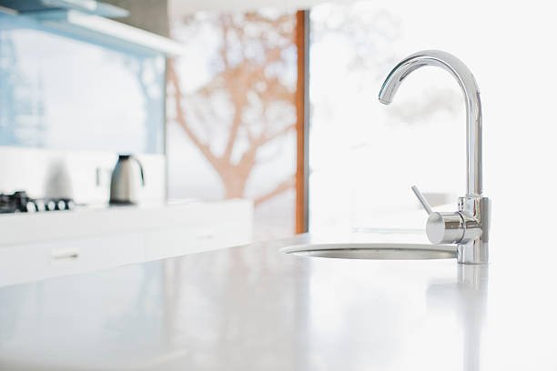 How to Choose the Right Kitchen Faucet