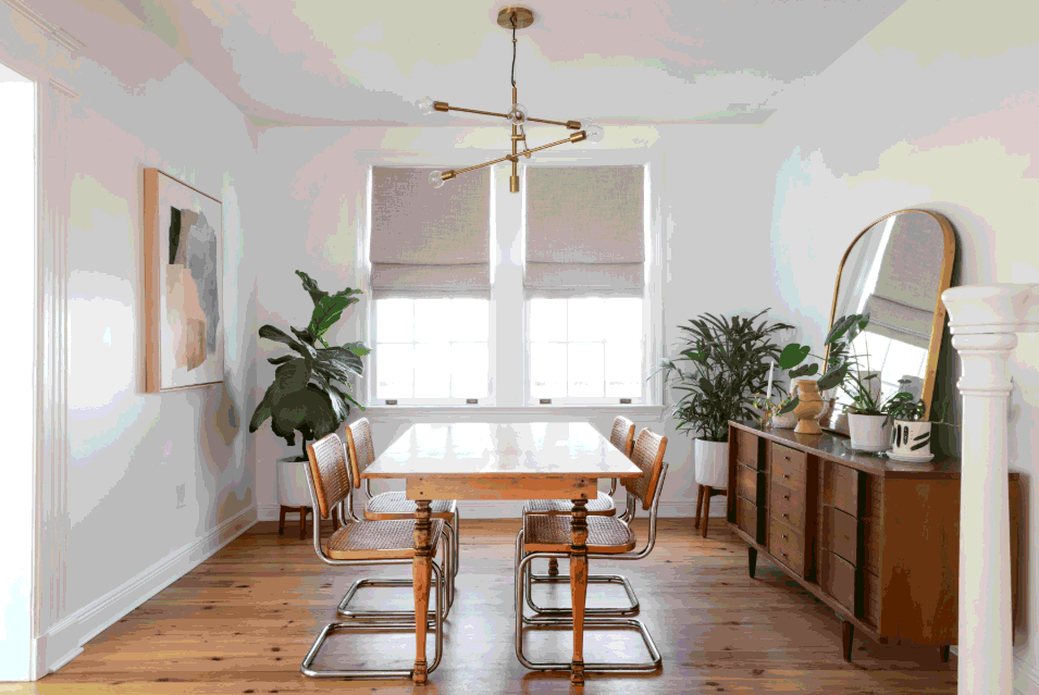 Dining Room in Contemporary Living